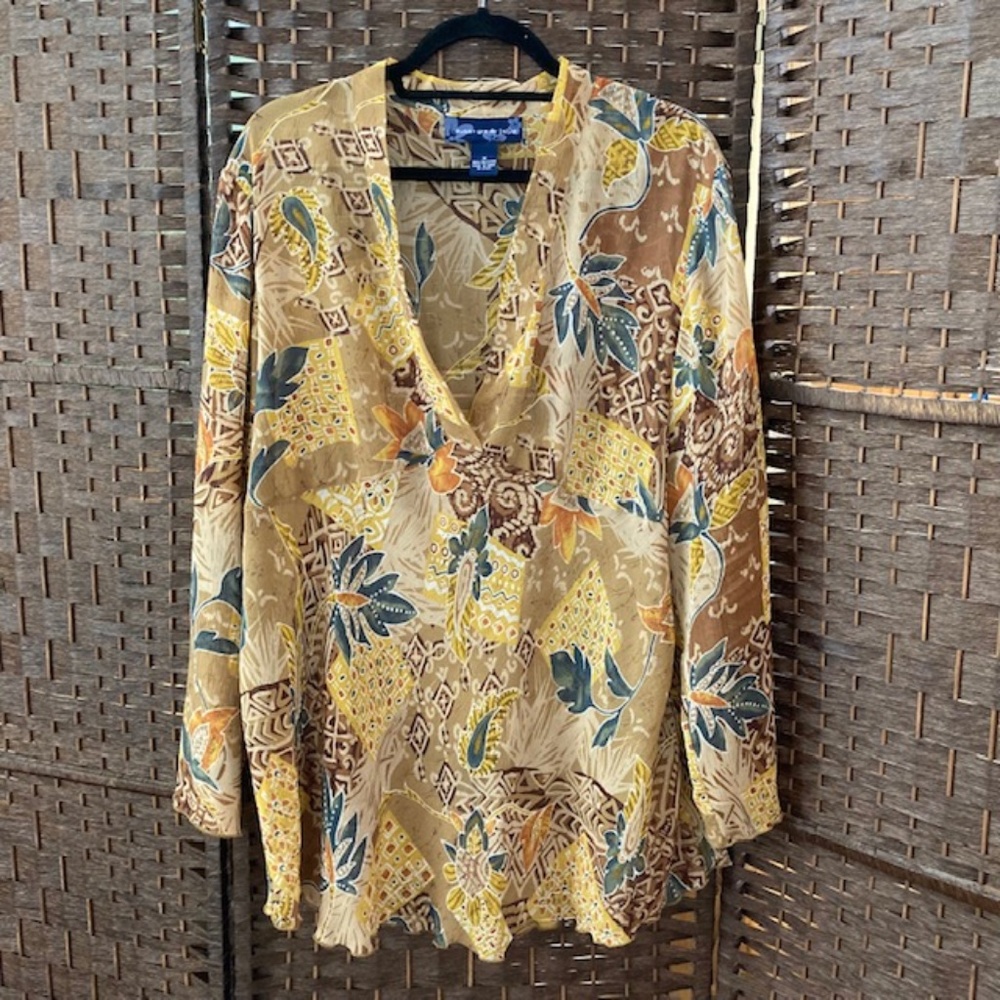 SUSAN GRAVER sheer woman’s blouse 1X